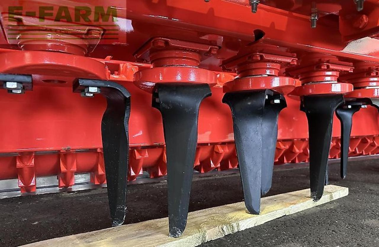 Maschio dm-classic 3000 scm + dama 300 24 corex+ - Technik für Bodenbearbeitung: das Bild 5 Maschio dm-classic 3000 scm + dama 300 24 corex+ - Technik für Bodenbearbeitung: das Bild 5