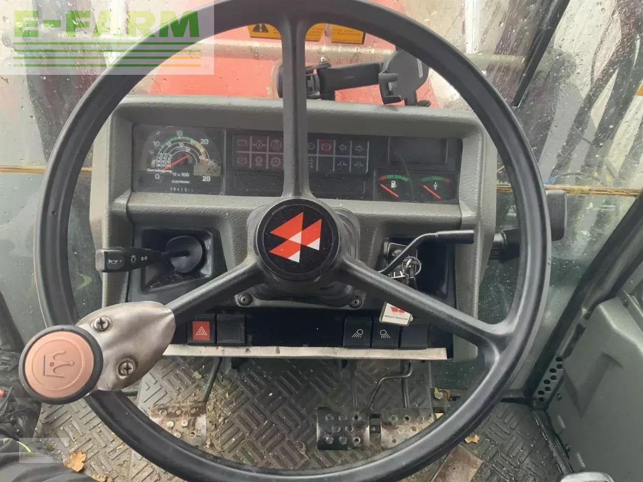 Massey Ferguson 3065 - Traktor: das Bild 5 Massey Ferguson 3065 - Traktor: das Bild 5