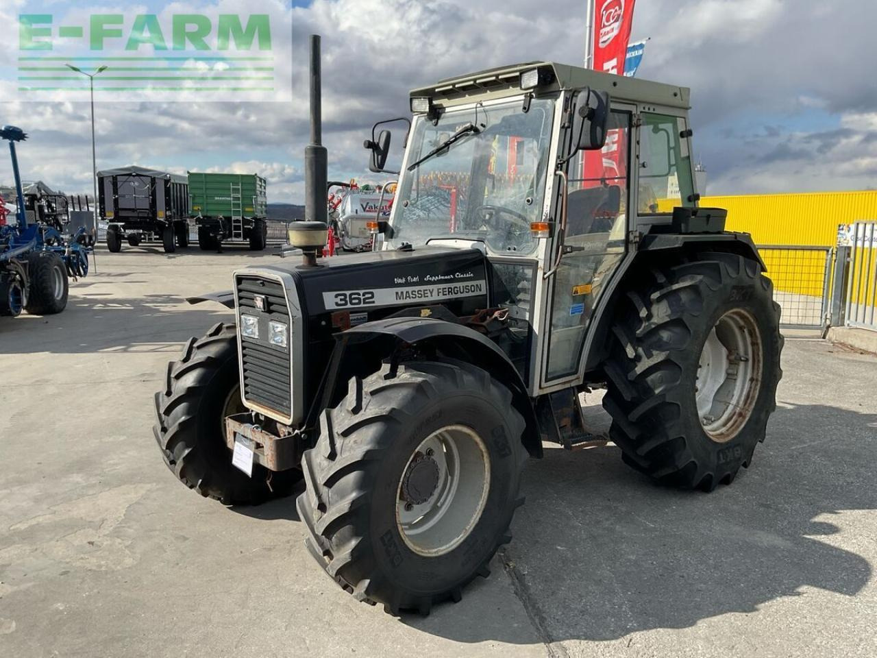 Massey Ferguson 362 - Traktor: das Bild 1 Massey Ferguson 362 - Traktor: das Bild 1