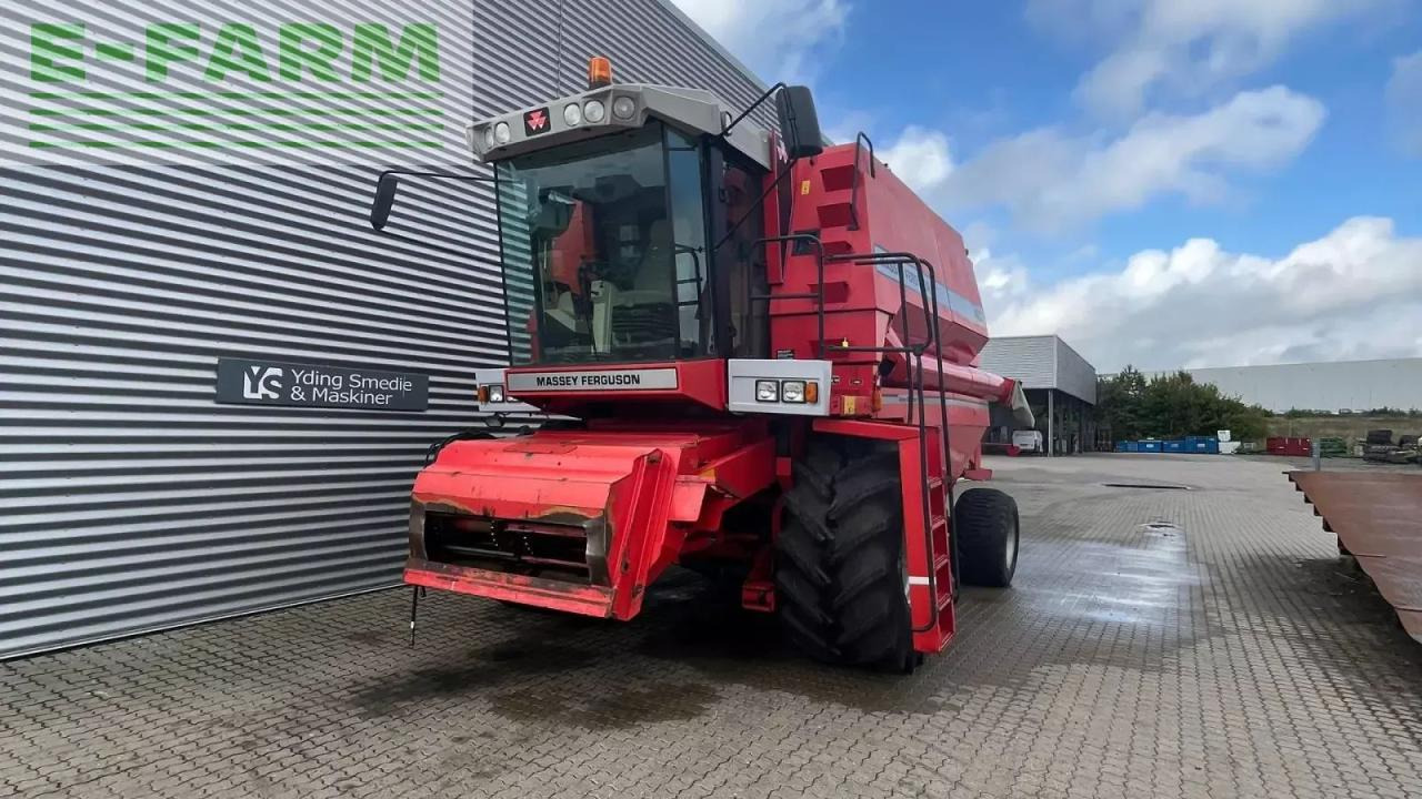 Massey Ferguson 40 - Mähdrescher: das Bild 2 Massey Ferguson 40 - Mähdrescher: das Bild 2