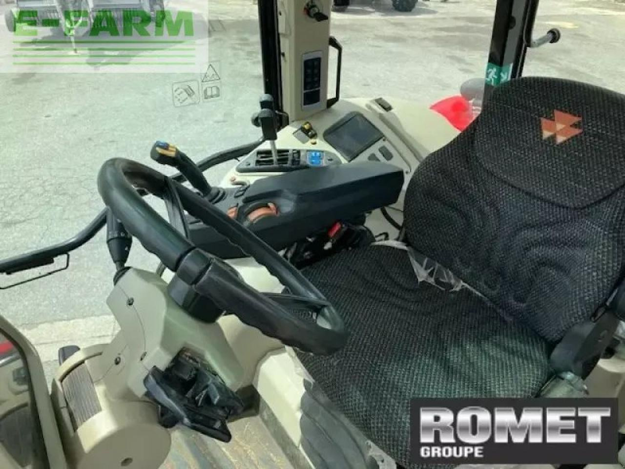 Massey Ferguson 5710 s d4 ef mr - Traktor: das Bild 3 Massey Ferguson 5710 s d4 ef mr - Traktor: das Bild 3