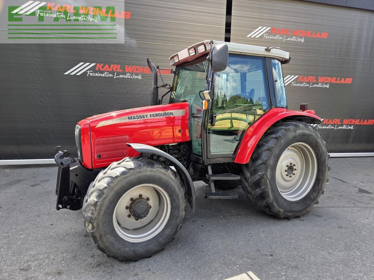 Massey Ferguson 6235-4 - Traktor: das Bild 2 Massey Ferguson 6235-4 - Traktor: das Bild 2