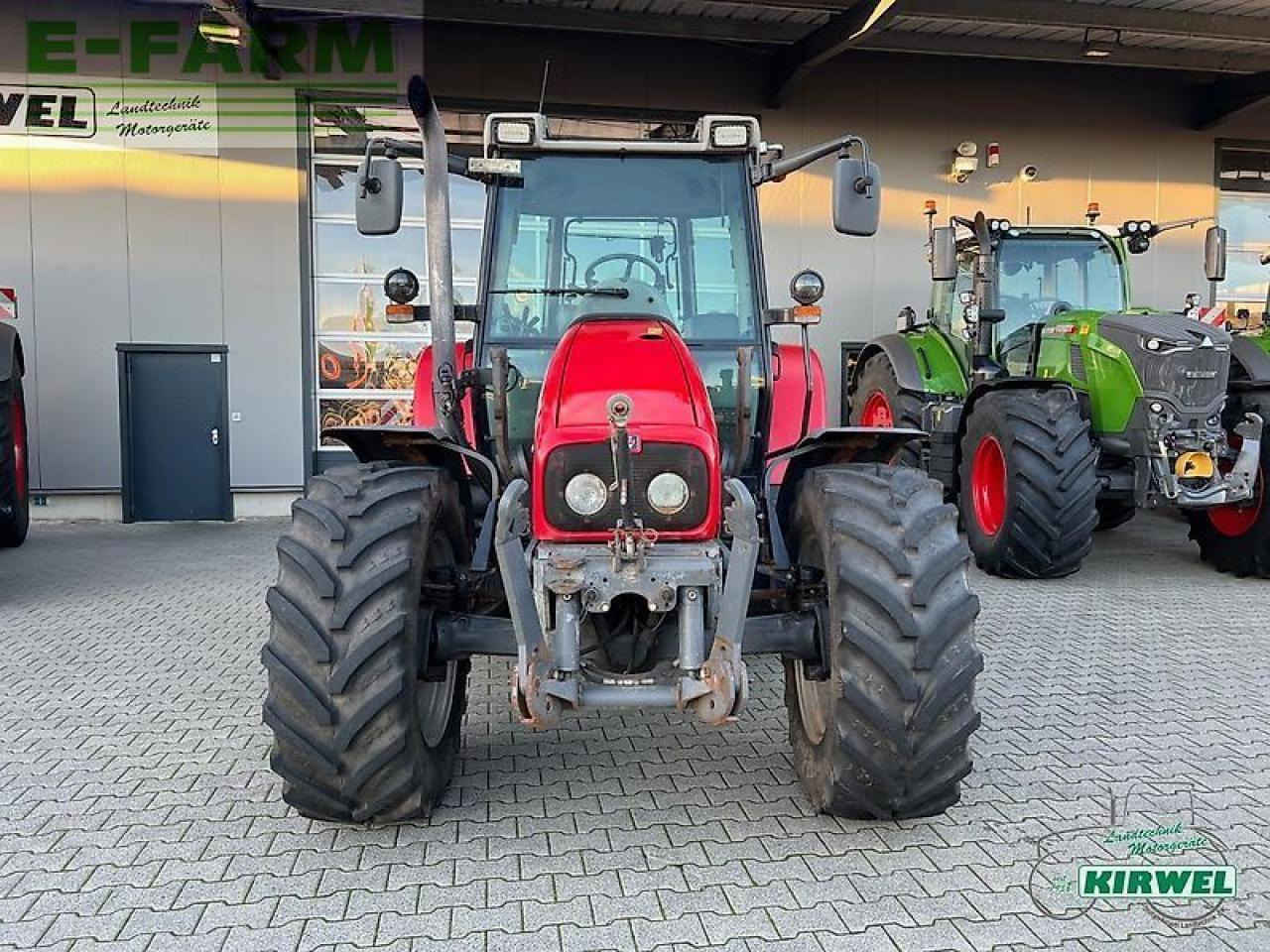Massey Ferguson 6455 dyna-6 - Traktor: das Bild 5 Massey Ferguson 6455 dyna-6 - Traktor: das Bild 5