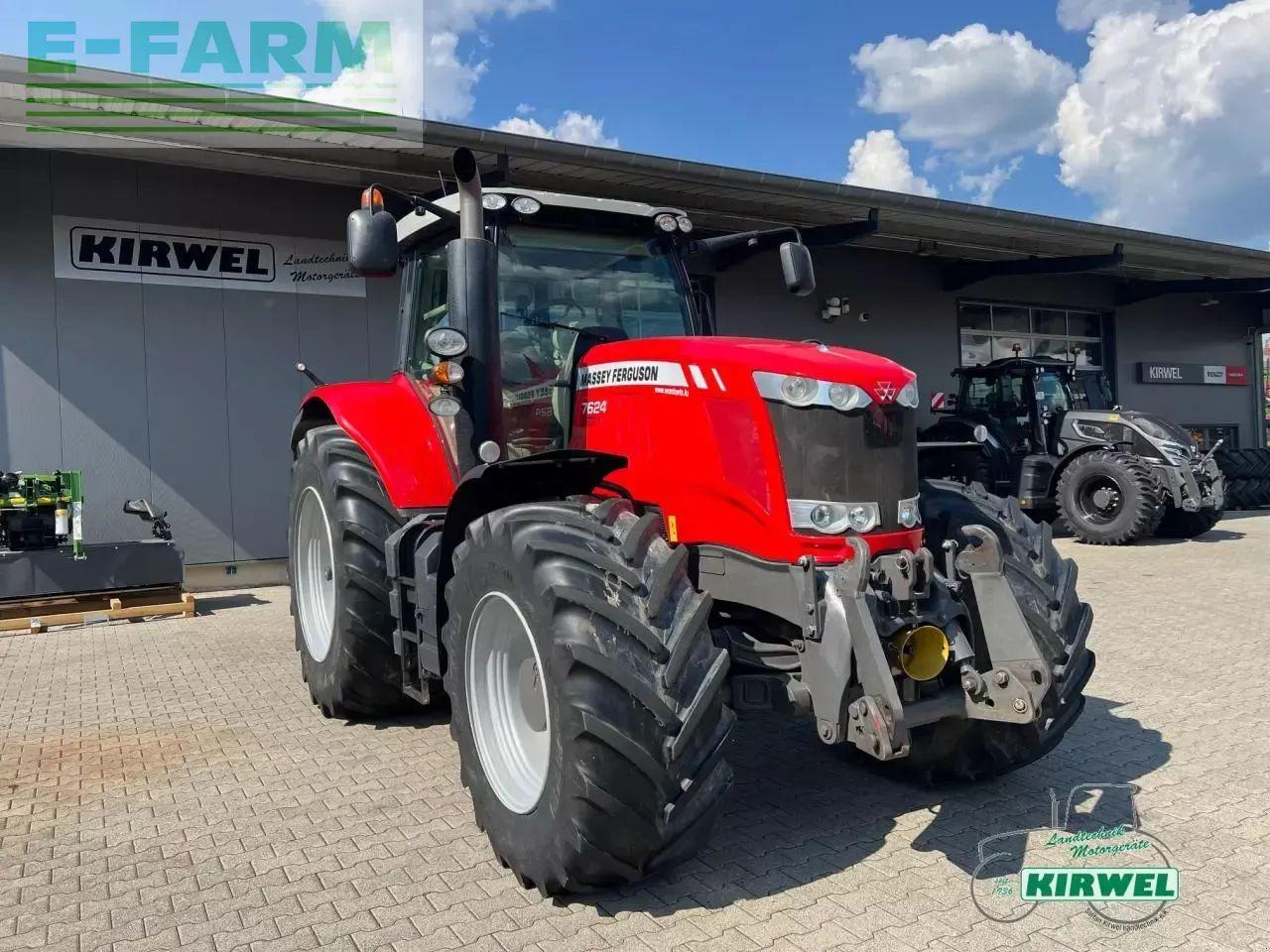 Massey Ferguson 7624 dynavt - Traktor: das Bild 1 Massey Ferguson 7624 dynavt - Traktor: das Bild 1