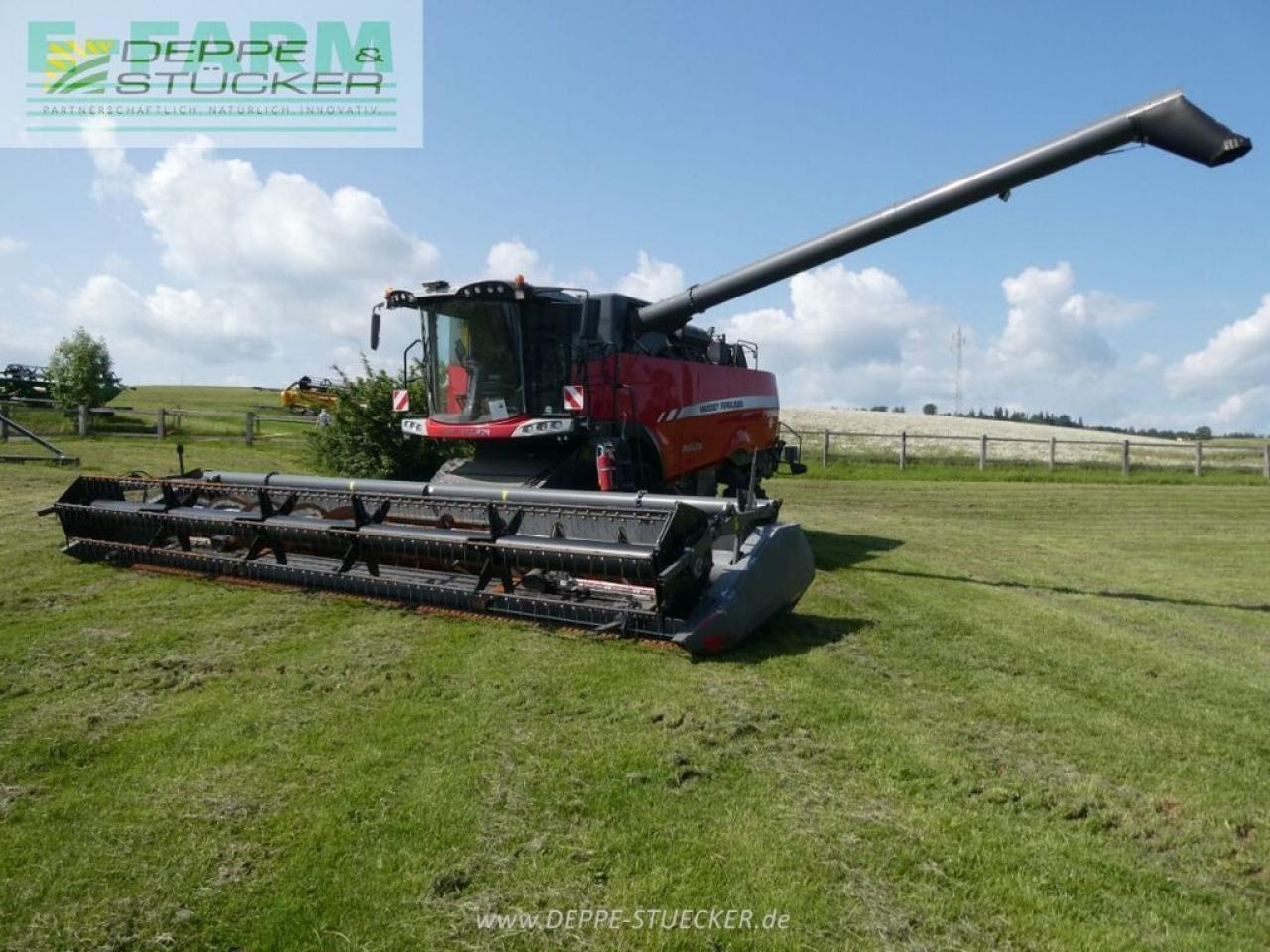 Massey Ferguson 9380 delta hybrid mit sw+sww - Mähdrescher: das Bild 2 Massey Ferguson 9380 delta hybrid mit sw+sww - Mähdrescher: das Bild 2