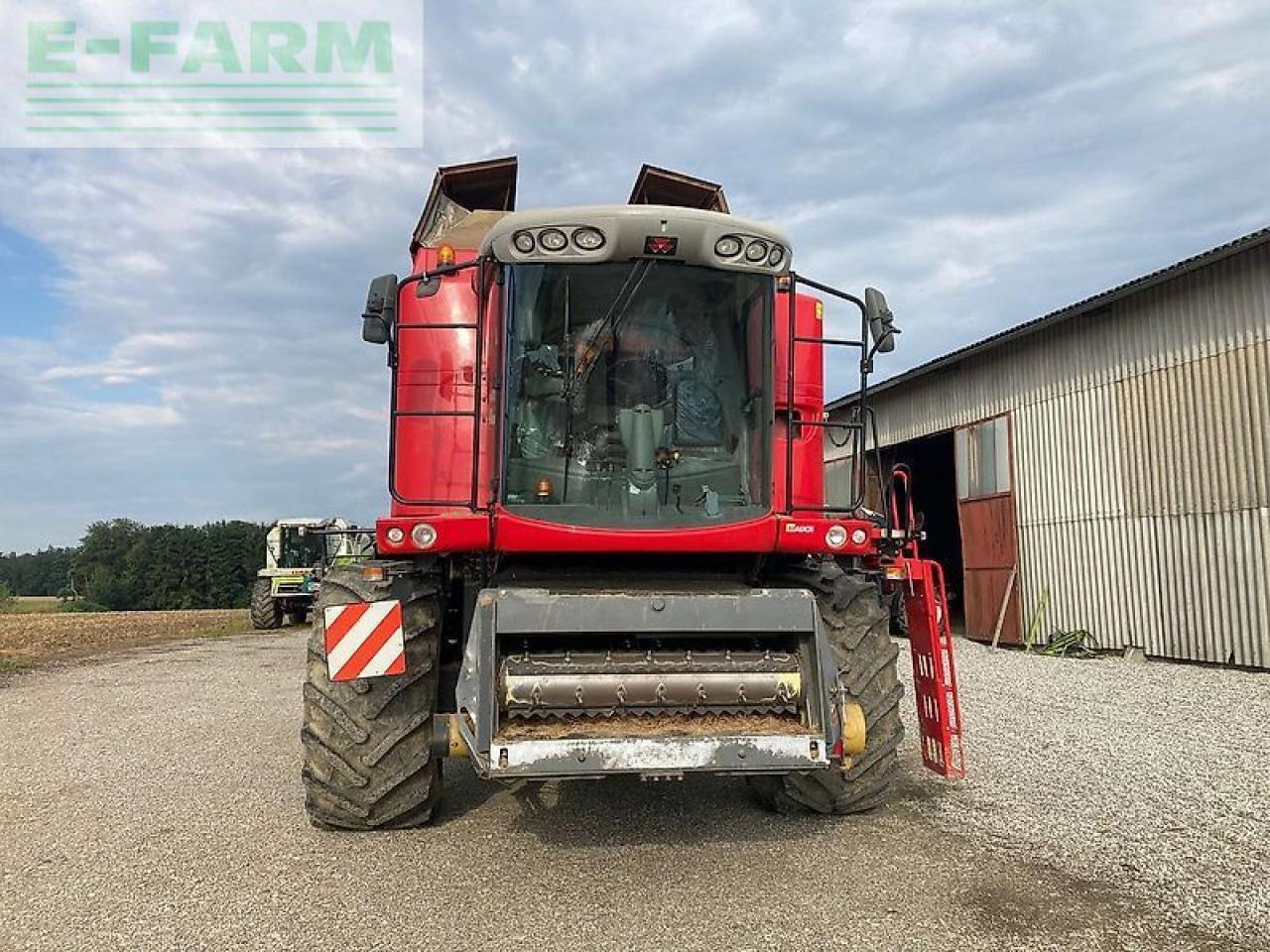 Massey Ferguson beta 7270 - Mähdrescher: das Bild 4 Massey Ferguson beta 7270 - Mähdrescher: das Bild 4