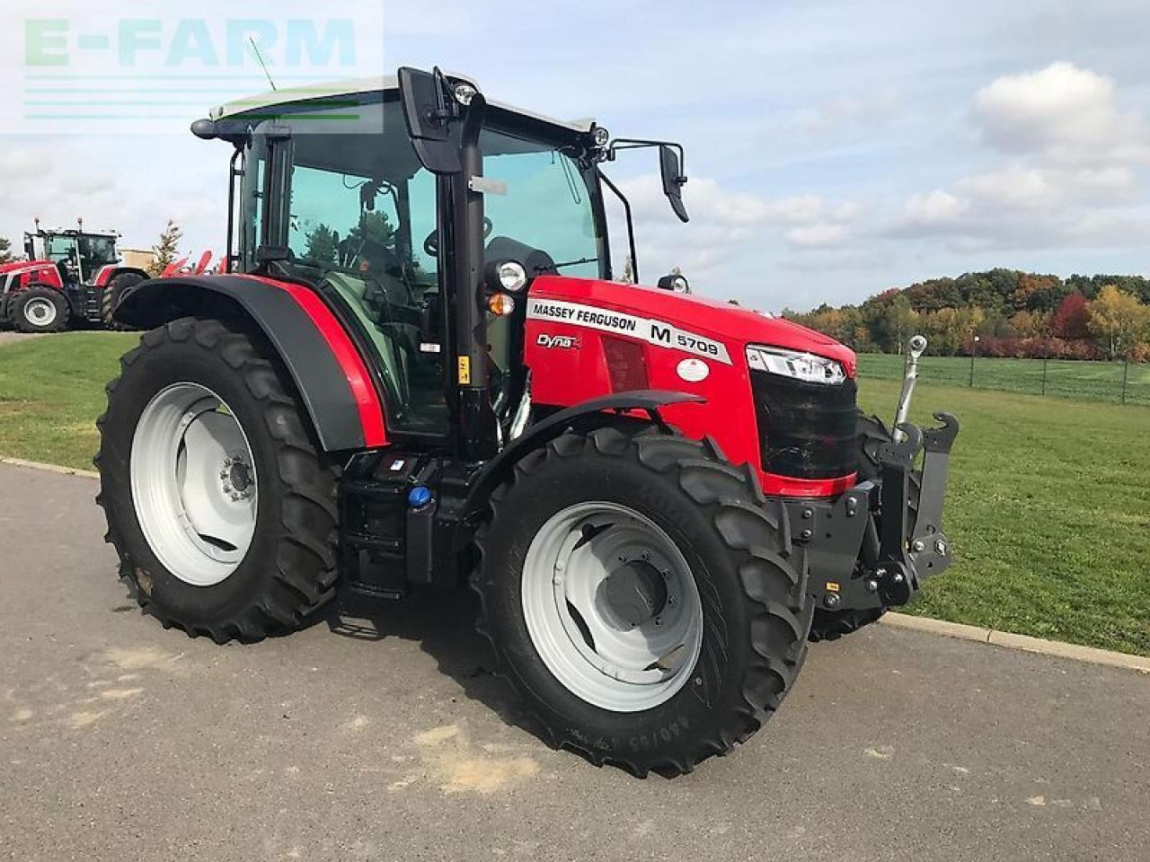 Massey Ferguson mf 5709 m dyna-4 - Traktor: das Bild 5 Massey Ferguson mf 5709 m dyna-4 - Traktor: das Bild 5