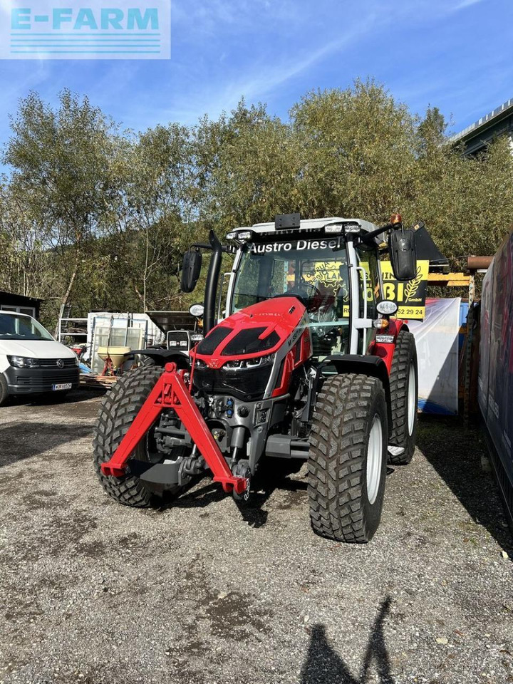 Massey Ferguson mf 5s.105 dyna-4 efficient Efficient - Traktor: das Bild 1 Massey Ferguson mf 5s.105 dyna-4 efficient Efficient - Traktor: das Bild 1