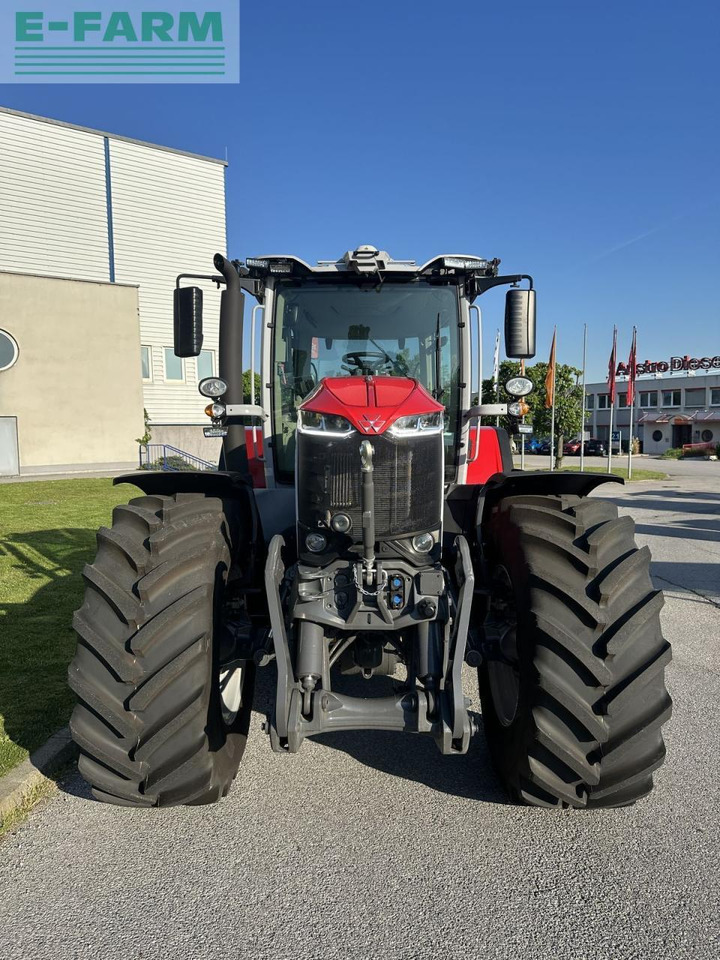 Massey Ferguson mf 8s.225 - Traktor: das Bild 4 Massey Ferguson mf 8s.225 - Traktor: das Bild 4