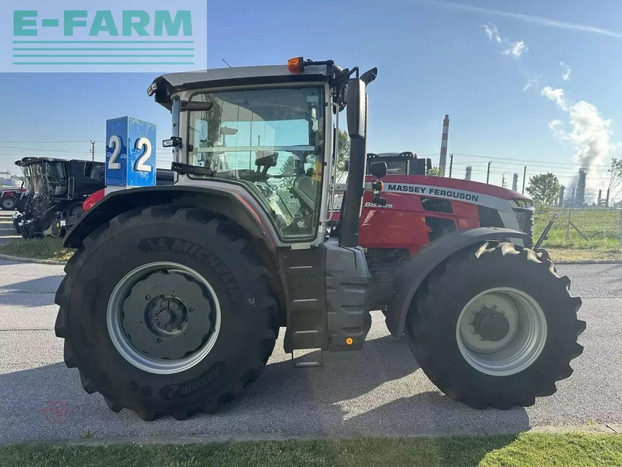Traktor Massey Ferguson mf 8s.225: das Bild 9 Traktor Massey Ferguson mf 8s.225: das Bild 9