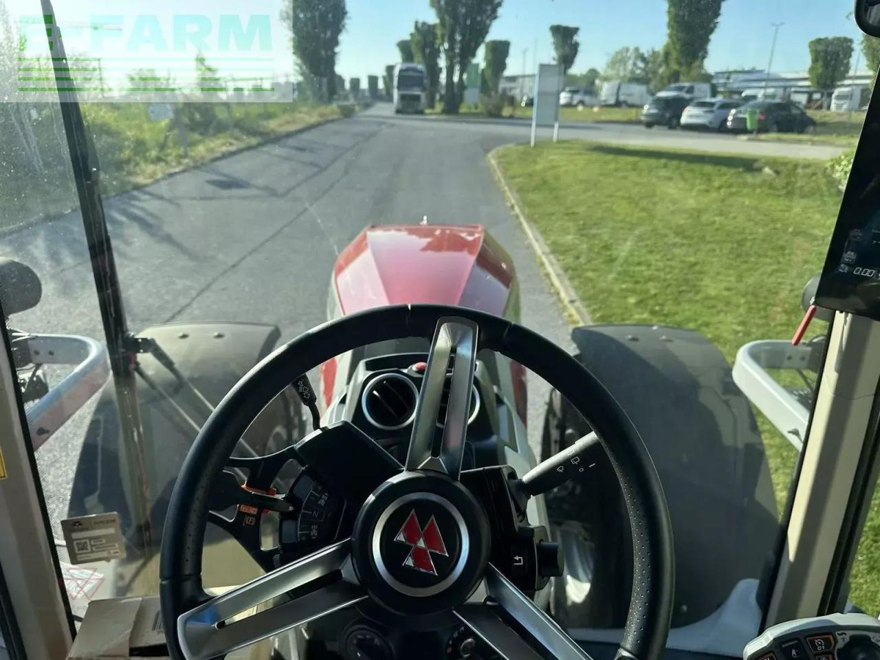 Traktor Massey Ferguson mf 8s.225: das Bild 12 Traktor Massey Ferguson mf 8s.225: das Bild 12