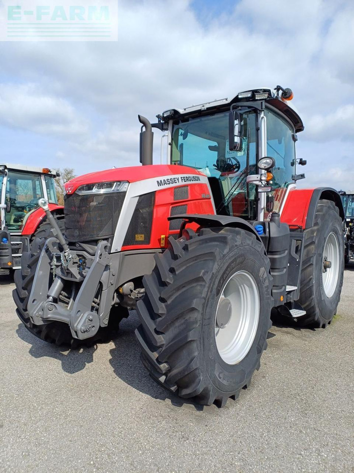 Massey Ferguson mf 8s.225 - Traktor: das Bild 1 Massey Ferguson mf 8s.225 - Traktor: das Bild 1