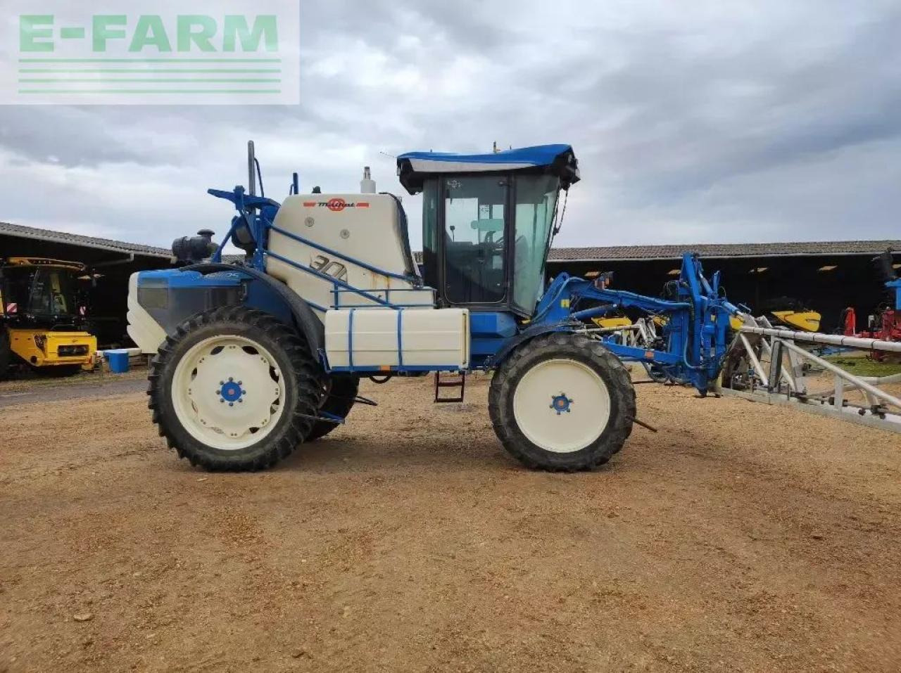 Matrot hellios ii m24 - Anhängespritze: das Bild 1 Matrot hellios ii m24 - Anhängespritze: das Bild 1