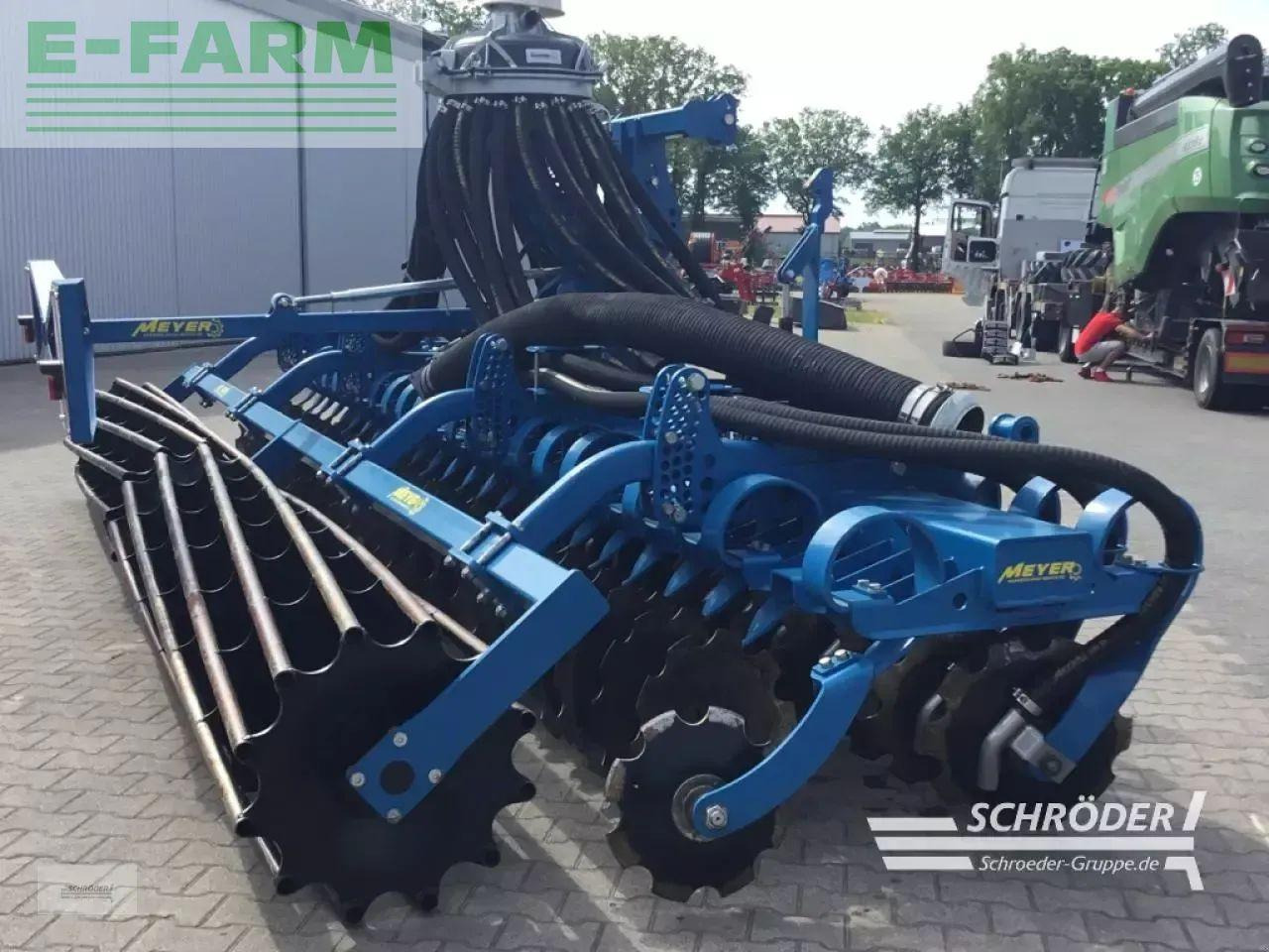 Meyer-Lohne mixi 6000 gefedert - Selbstfahrspritze: das Bild 3 Meyer-Lohne mixi 6000 gefedert - Selbstfahrspritze: das Bild 3