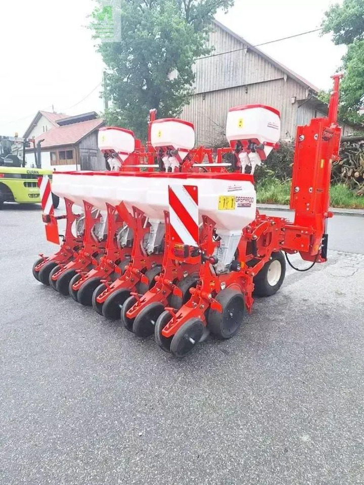 Mustang magica 6-reihige isotronic einzelkornsämaschine - Einzelkornsämaschine: das Bild 4 Mustang magica 6-reihige isotronic einzelkornsämaschine - Einzelkornsämaschine: das Bild 4