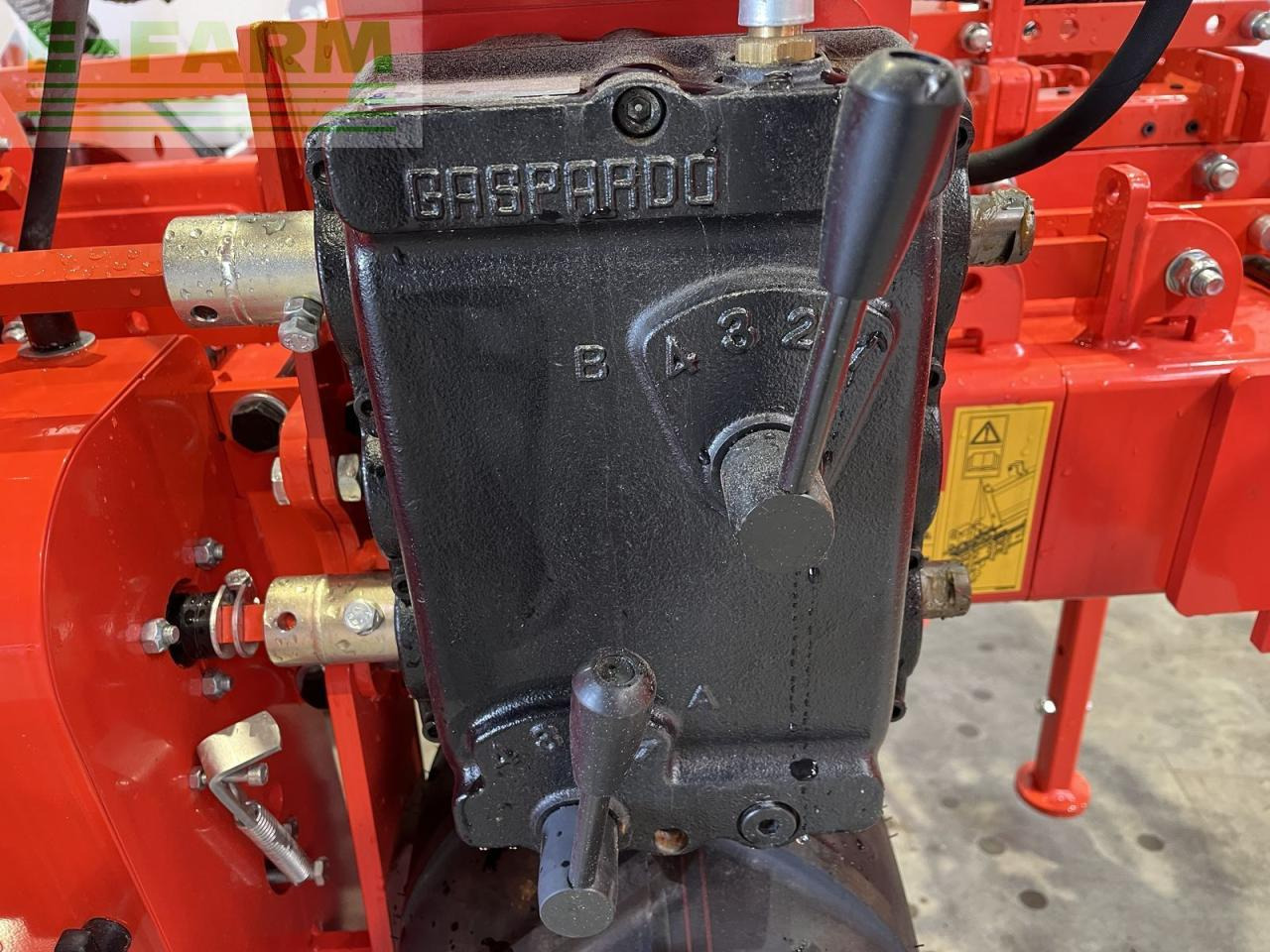 Mustang monica 6 reihen variabel 45-75cm - Einzelkornsämaschine: das Bild 5 Mustang monica 6 reihen variabel 45-75cm - Einzelkornsämaschine: das Bild 5