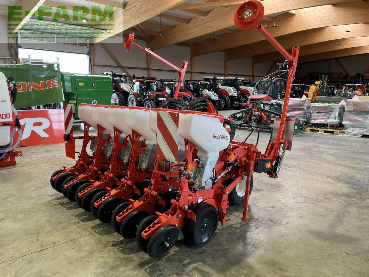 Mustang monica 6 reihen variabel 45-75cm - Einzelkornsämaschine: das Bild 3 Mustang monica 6 reihen variabel 45-75cm - Einzelkornsämaschine: das Bild 3