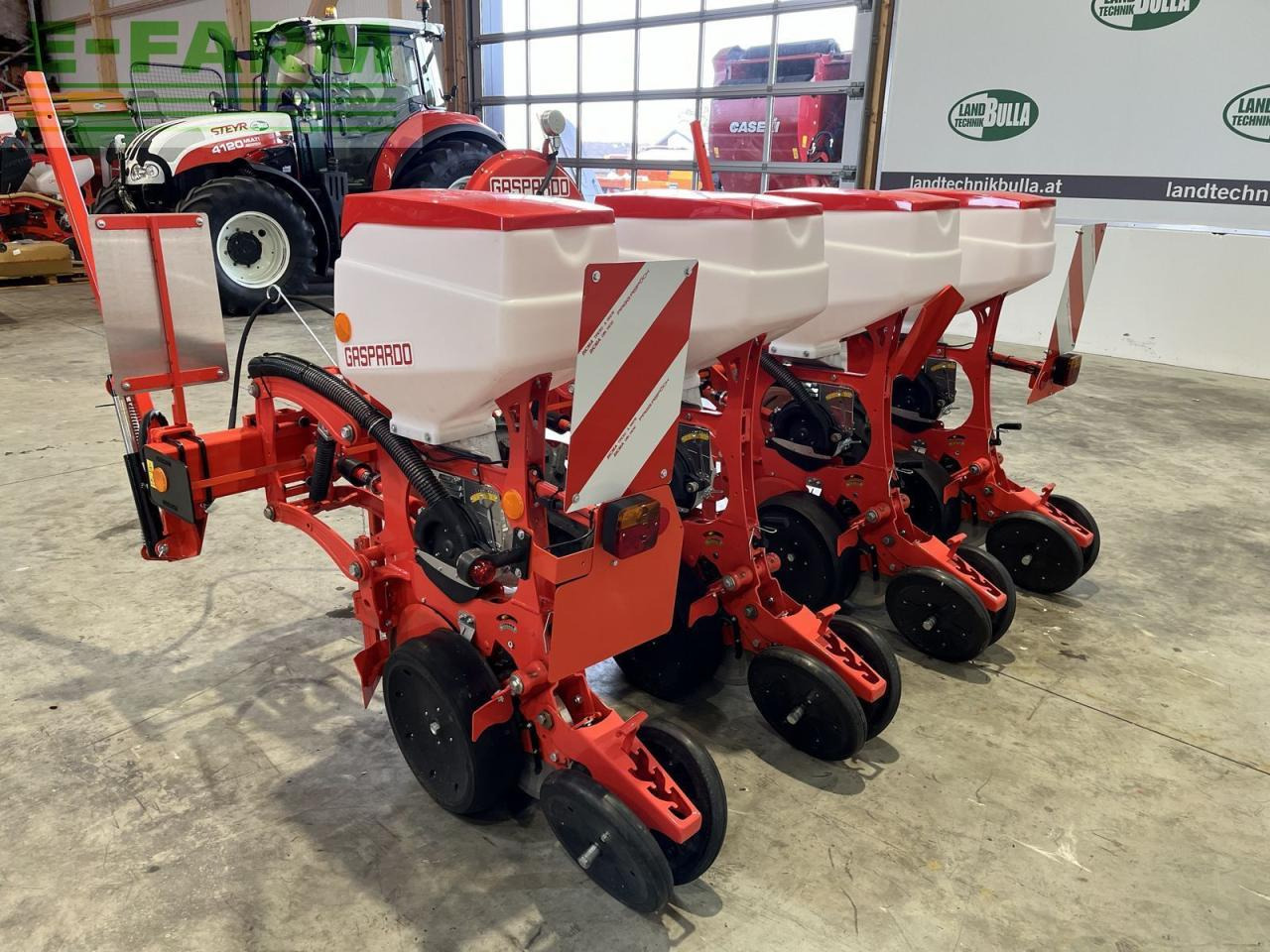 Mustang mtr 4 reihen - Einzelkornsämaschine: das Bild 2 Mustang mtr 4 reihen - Einzelkornsämaschine: das Bild 2