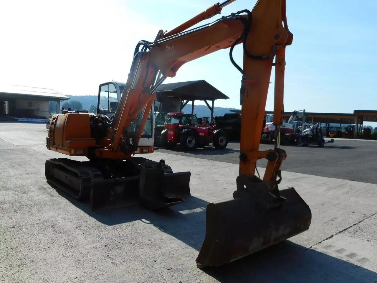 Neuson 8002rd ( 7.900kg ) hydr. sw + verstellausleger - Minibagger: das Bild 5 Neuson 8002rd ( 7.900kg ) hydr. sw + verstellausleger - Minibagger: das Bild 5