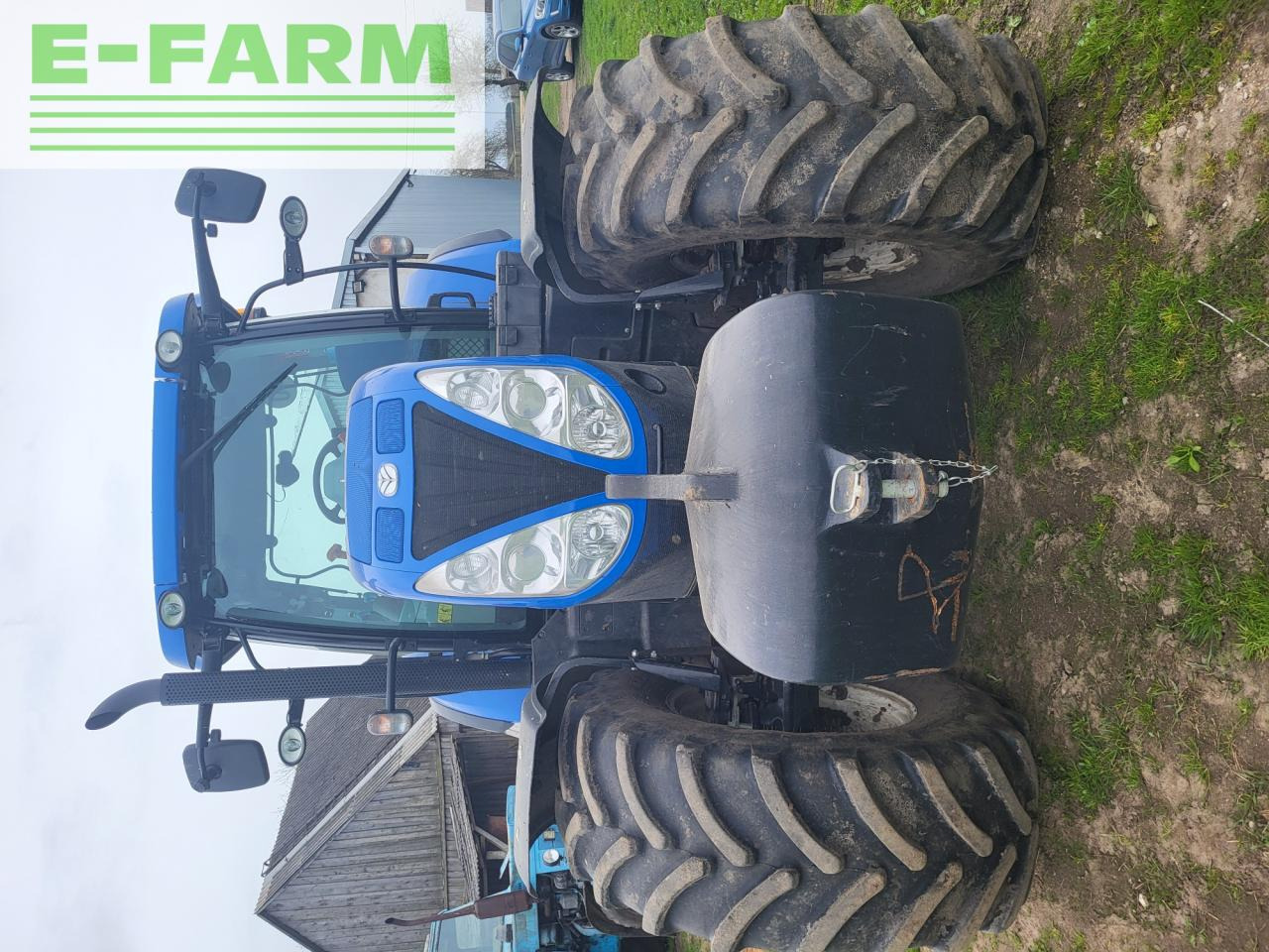 New Holland T 7.185 - Traktor: das Bild 1 New Holland T 7.185 - Traktor: das Bild 1