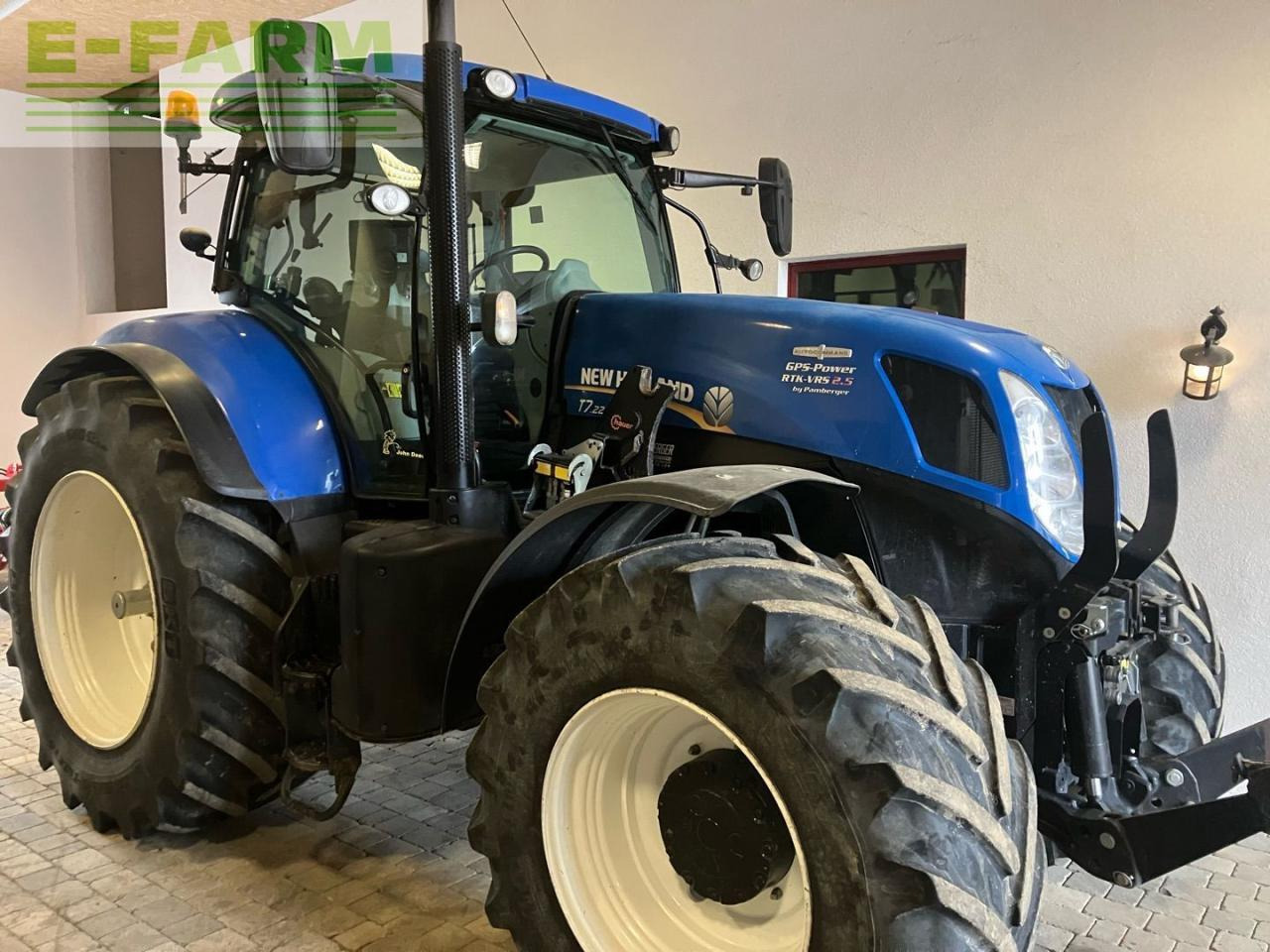 New Holland T7.220 - Traktor: das Bild 3 New Holland T7.220 - Traktor: das Bild 3