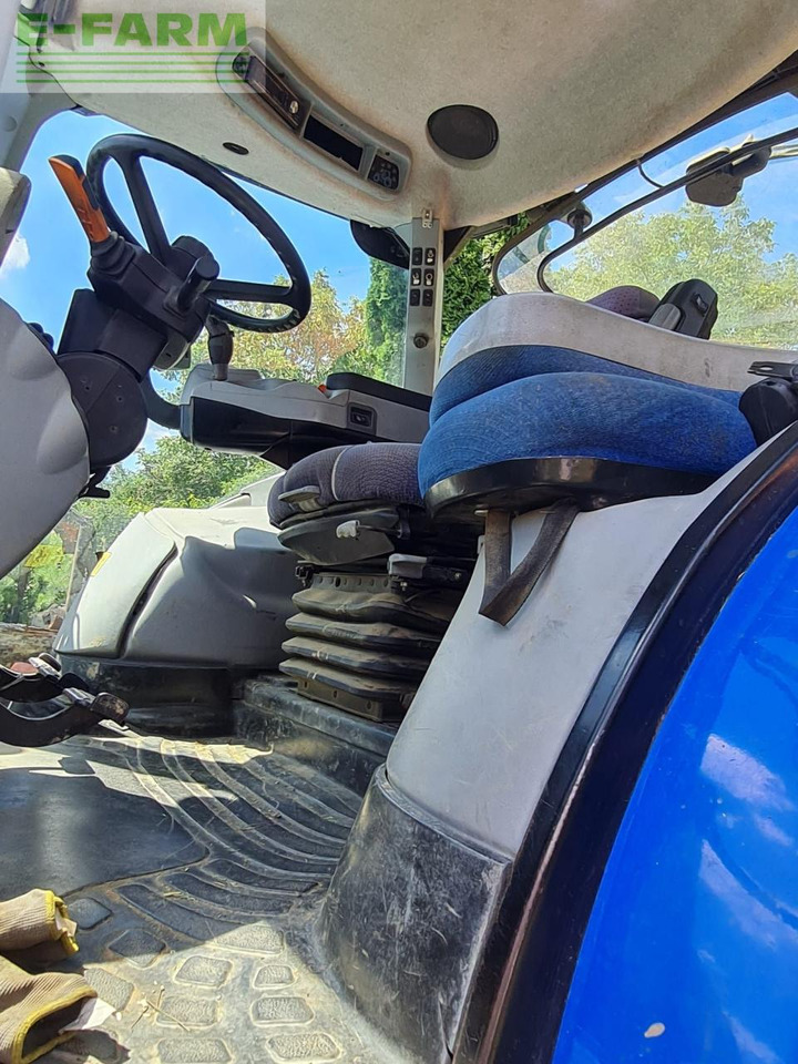 Traktor New Holland T7050: das Bild 8