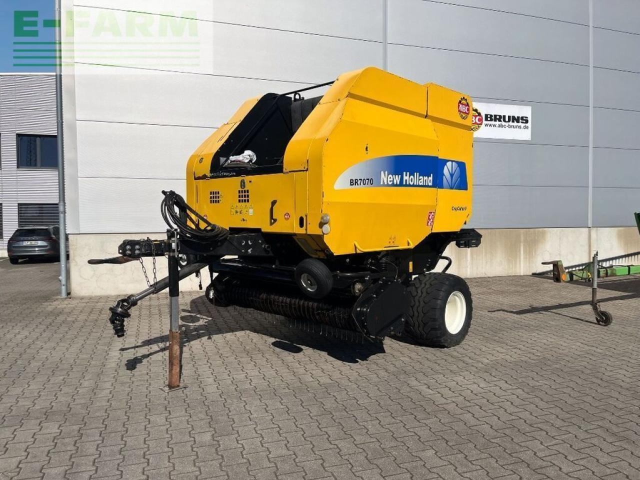 New Holland br 7070 rotorschneidwerk - Packenpresse: das Bild 2 New Holland br 7070 rotorschneidwerk - Packenpresse: das Bild 2