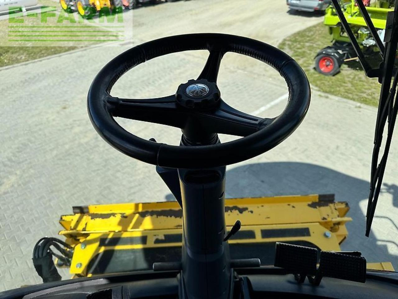 New Holland cr 9.80 - Mähdrescher: das Bild 5 New Holland cr 9.80 - Mähdrescher: das Bild 5