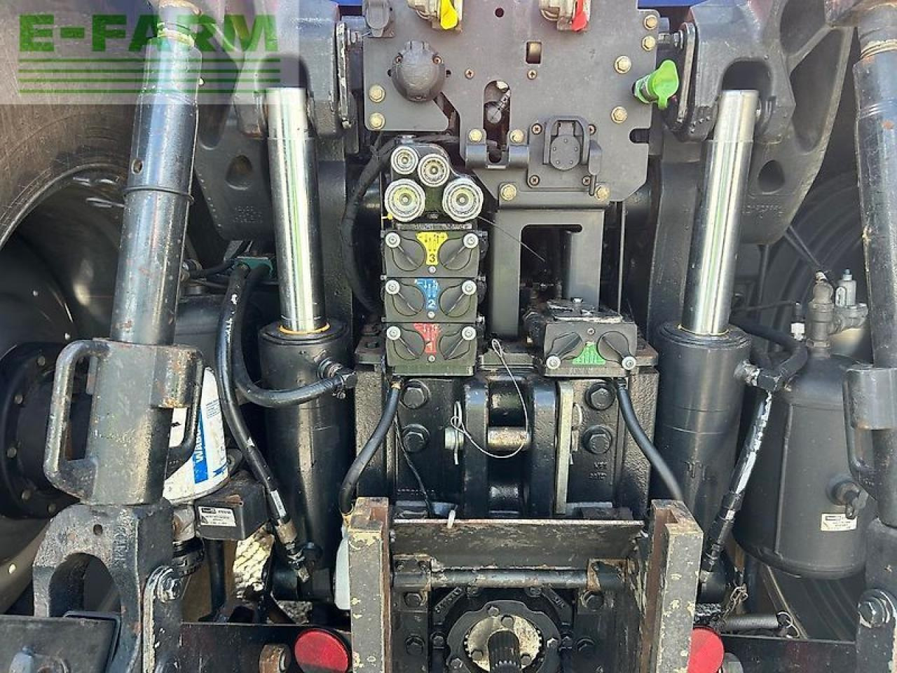 Traktor New Holland nh t 8.410: das Bild 8 Traktor New Holland nh t 8.410: das Bild 8