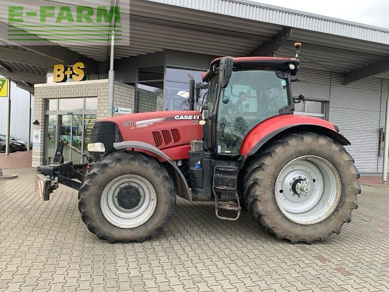 New Holland puma cvx 240 - Traktor: das Bild 1 New Holland puma cvx 240 - Traktor: das Bild 1