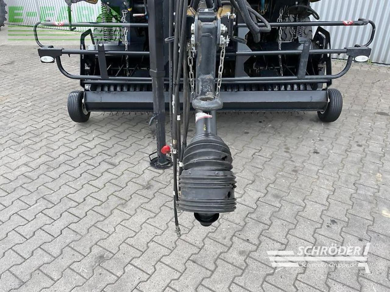 Packenpresse New Holland roll-belt 180 cropcutter: das Bild 7