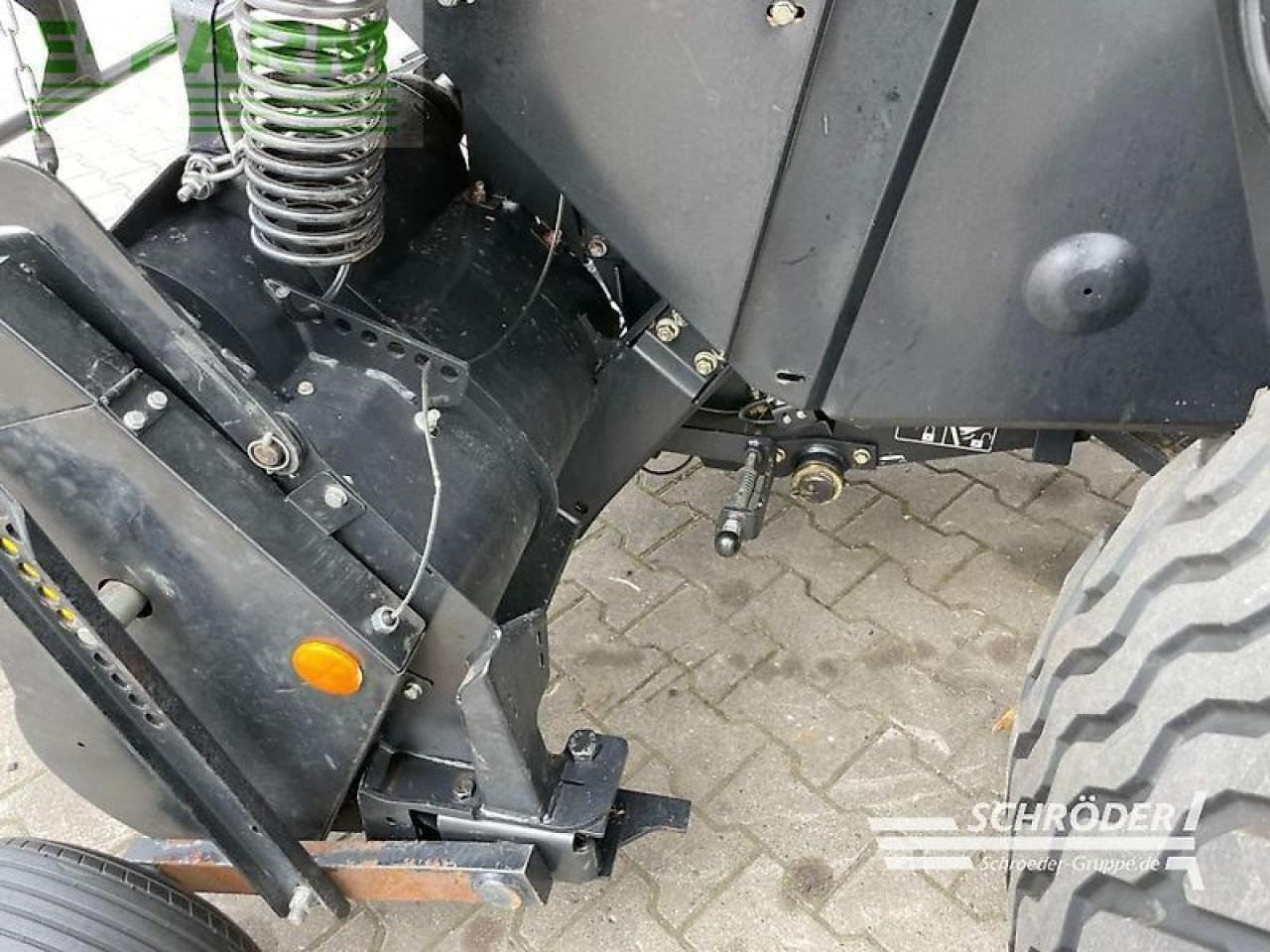 Packenpresse New Holland roll-belt 180 cropcutter: das Bild 11