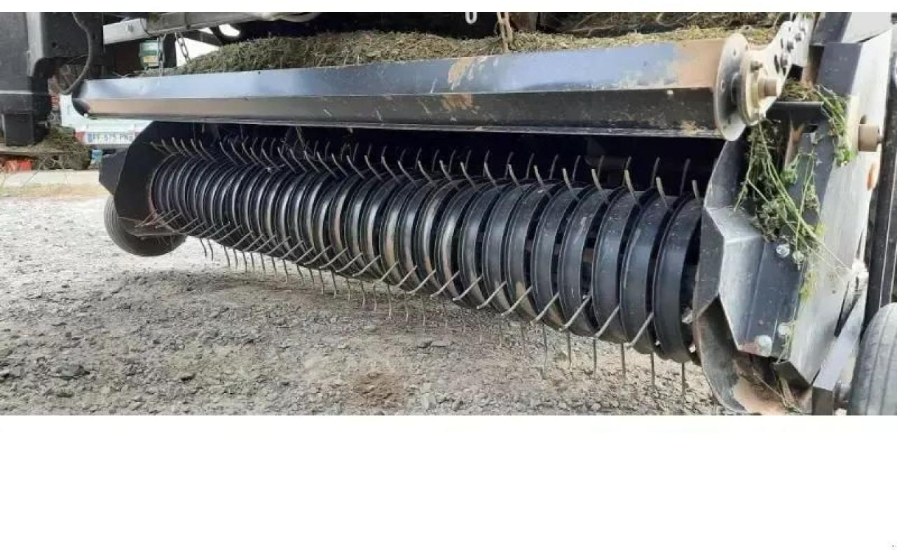 New Holland roll-belt180 - Packenpresse: das Bild 5 New Holland roll-belt180 - Packenpresse: das Bild 5