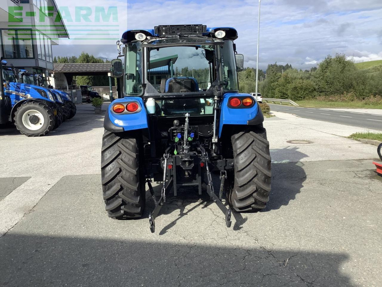 New Holland t4.75 powerstar - Traktor: das Bild 5 New Holland t4.75 powerstar - Traktor: das Bild 5