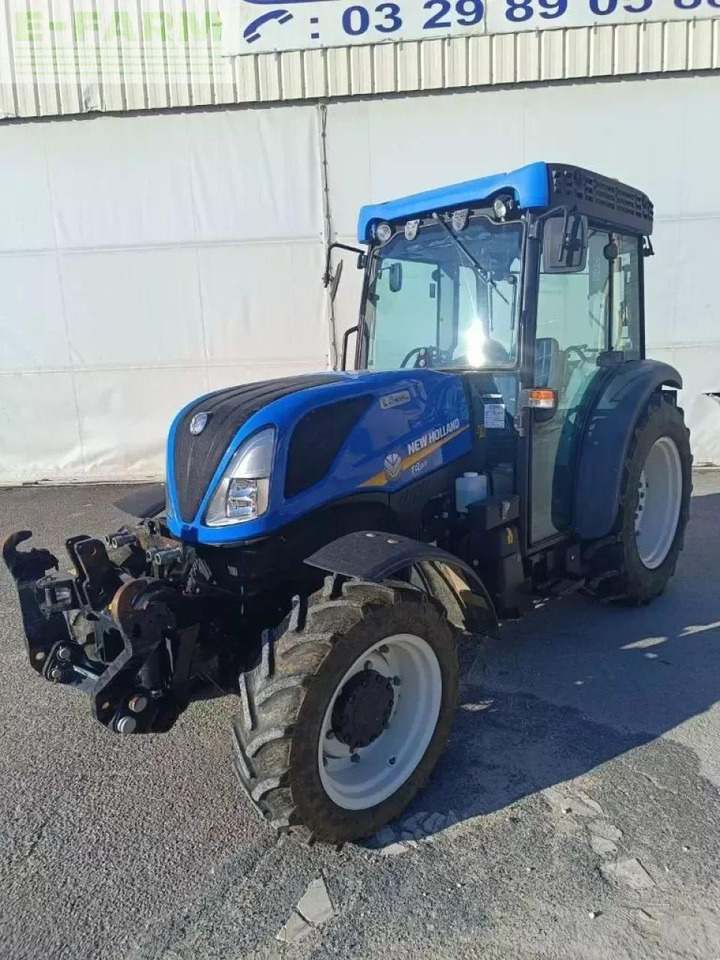New Holland t4.80 f F - Traktor: das Bild 1 New Holland t4.80 f F - Traktor: das Bild 1