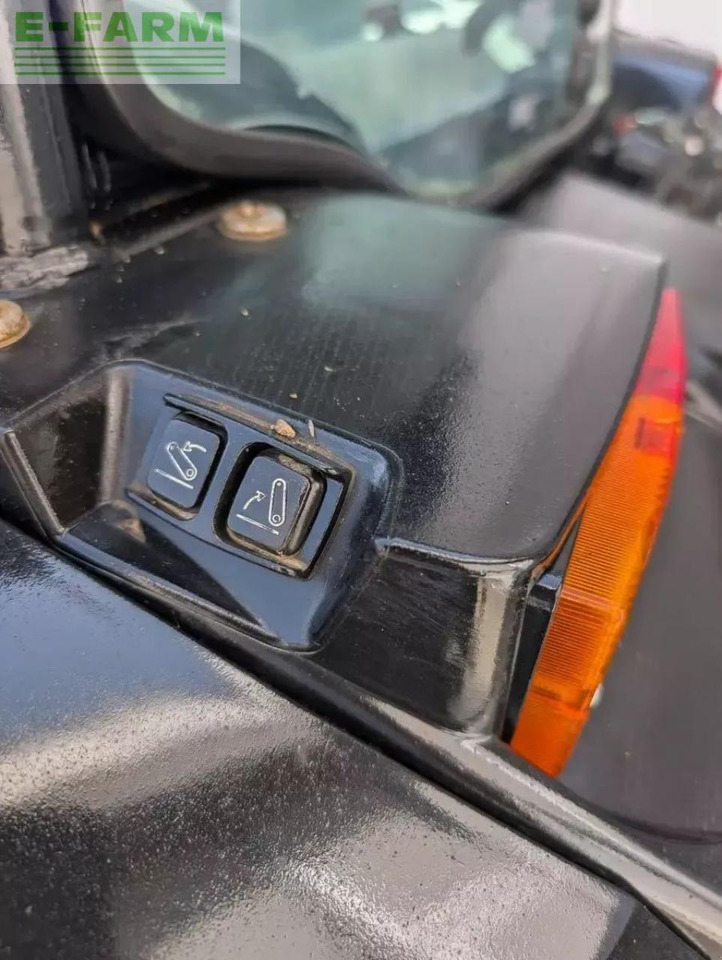 Traktor New Holland t4.90 f F: das Bild 20 Traktor New Holland t4.90 f F: das Bild 20