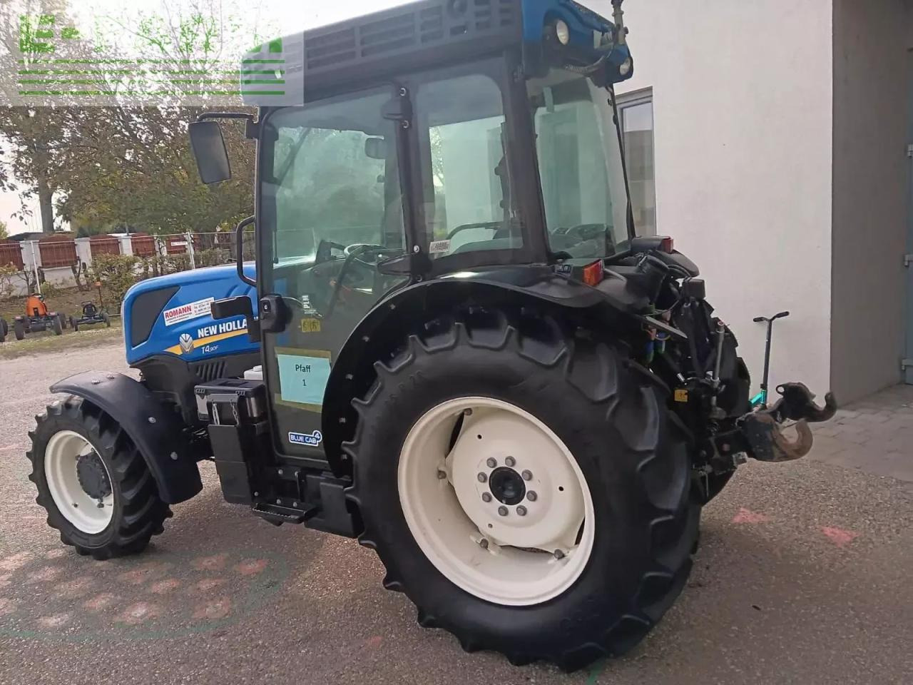 New Holland t4.90 f F - Traktor: das Bild 5 New Holland t4.90 f F - Traktor: das Bild 5