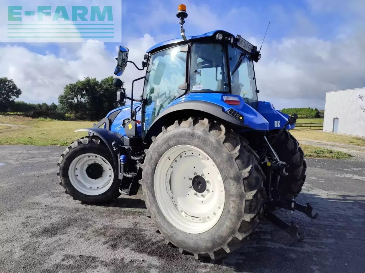 New Holland t5.100ec EC - Traktor: das Bild 4 New Holland t5.100ec EC - Traktor: das Bild 4