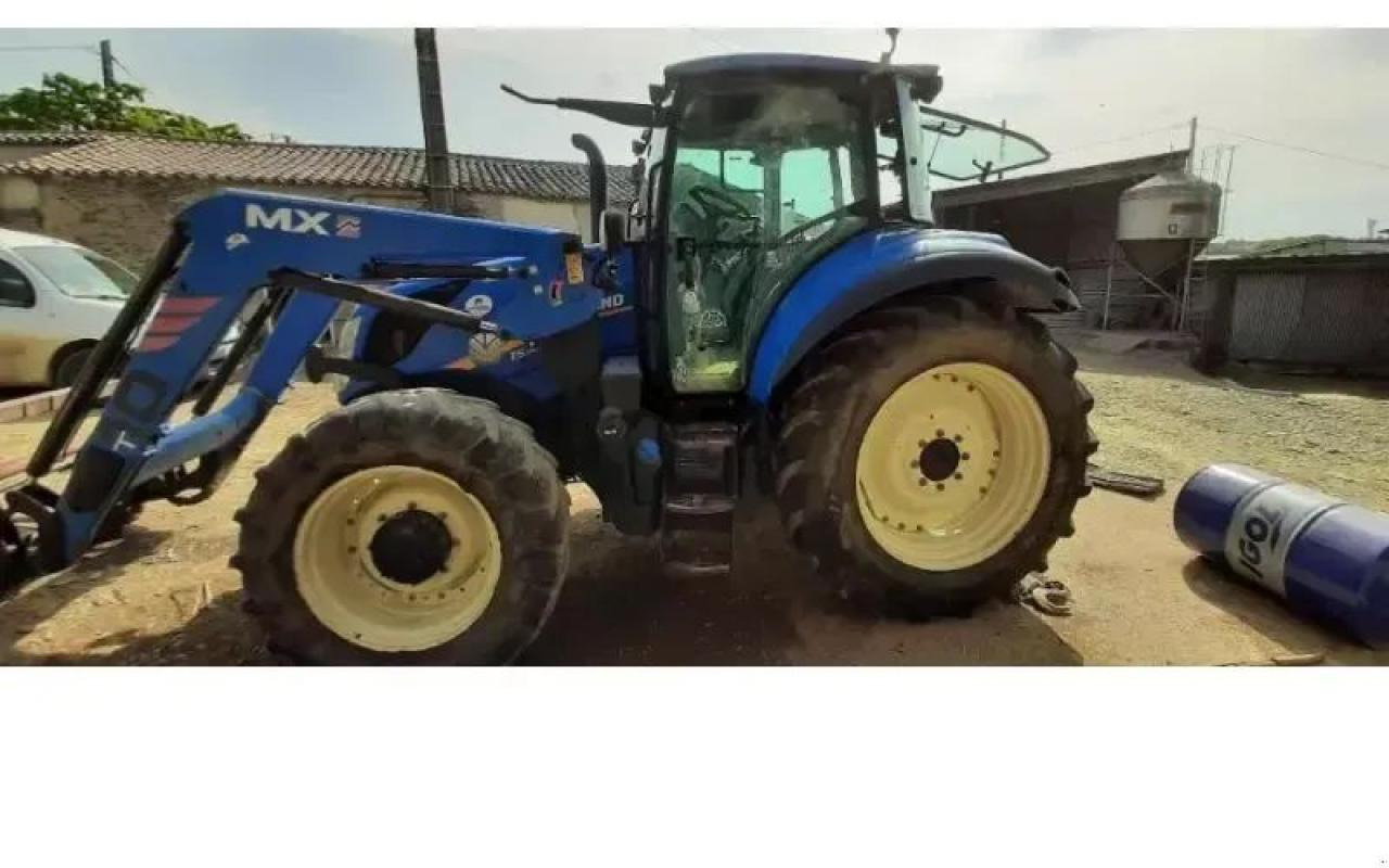 New Holland t5-100ec EC - Traktor: das Bild 1 New Holland t5-100ec EC - Traktor: das Bild 1