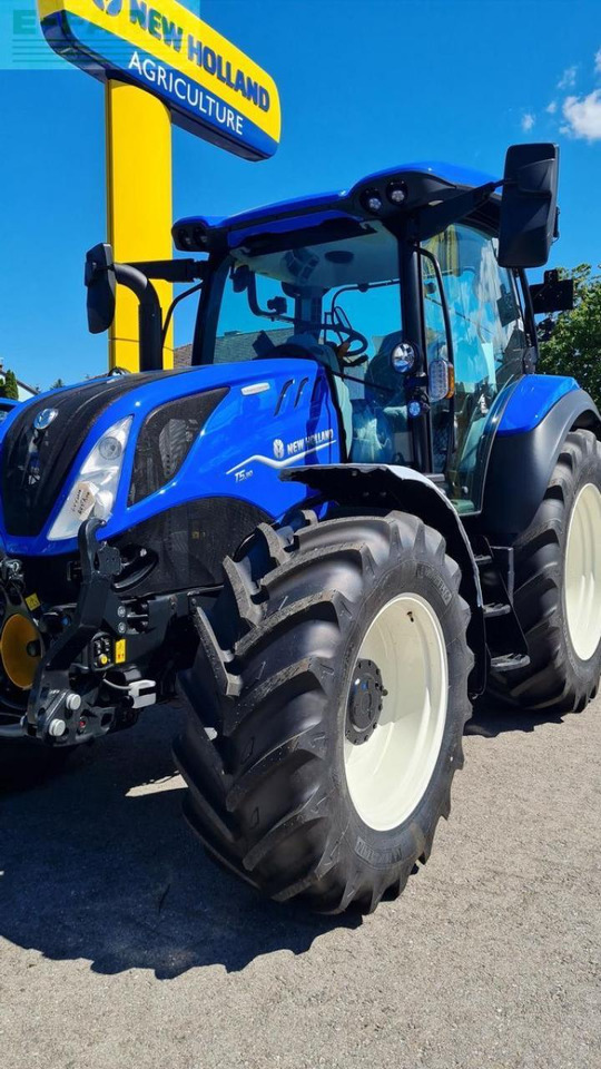 New Holland t5.110 dynamic command (stage v) - Traktor: das Bild 2 New Holland t5.110 dynamic command (stage v) - Traktor: das Bild 2