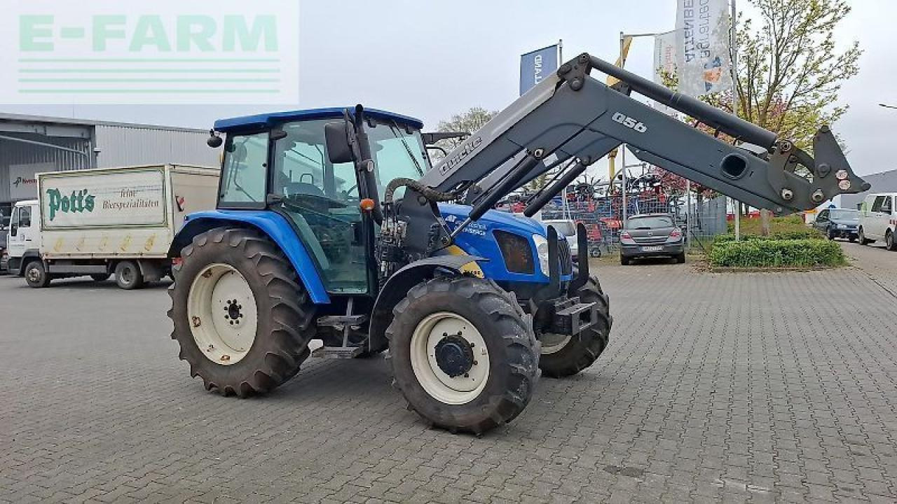 New Holland t5050 - Traktor: das Bild 4 New Holland t5050 - Traktor: das Bild 4
