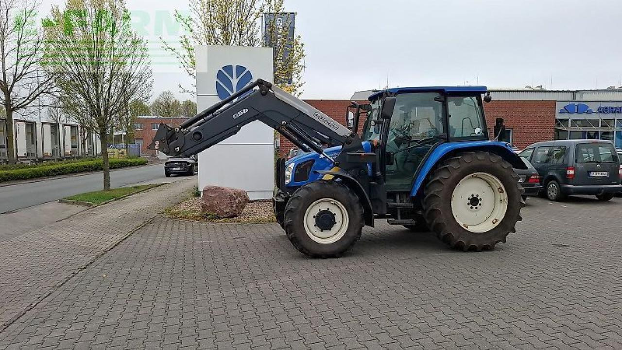 New Holland t5050 - Traktor: das Bild 2 New Holland t5050 - Traktor: das Bild 2