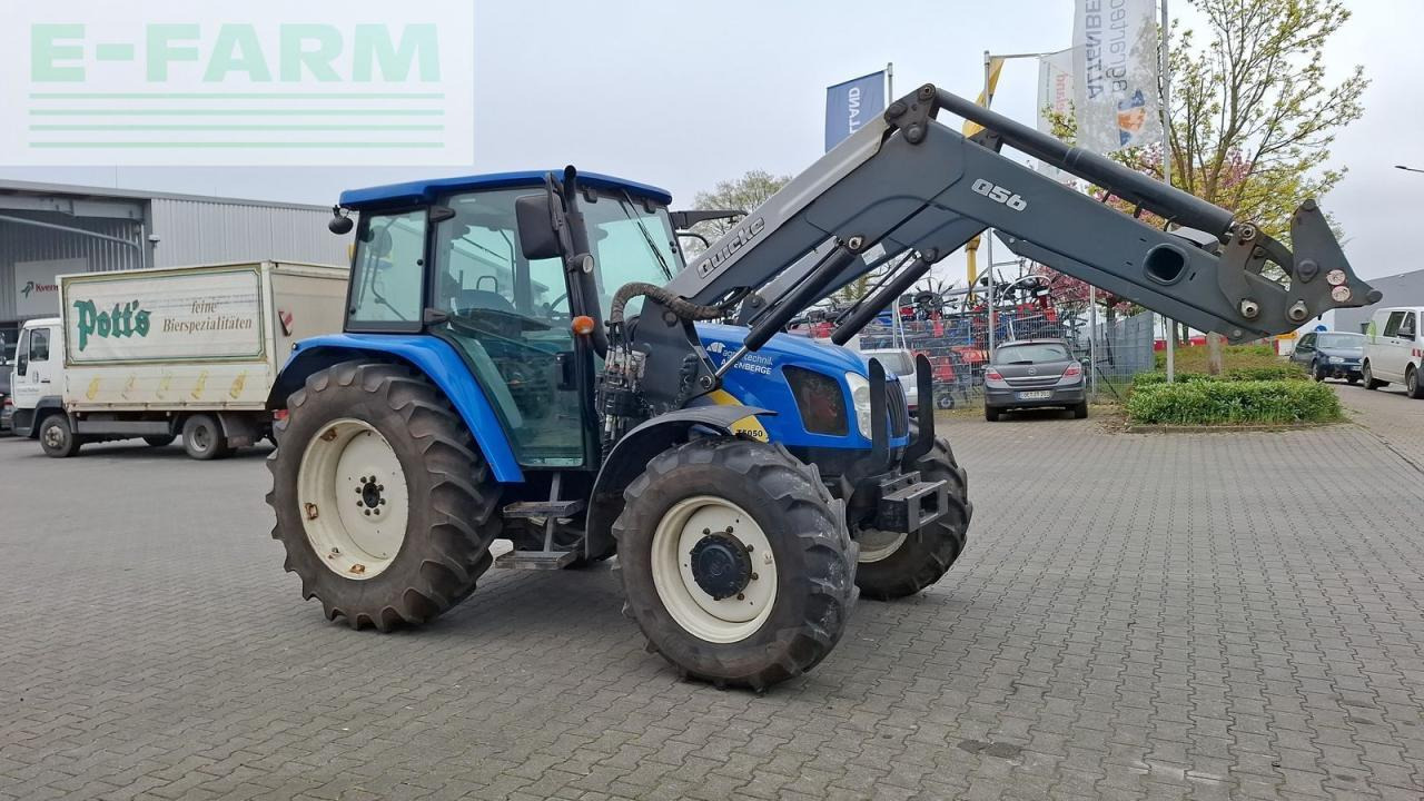 New Holland t5050 - Traktor: das Bild 4 New Holland t5050 - Traktor: das Bild 4