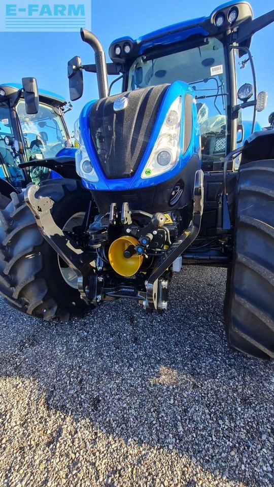 New Holland t6.145 dynamic command (stage v) - Traktor: das Bild 3 New Holland t6.145 dynamic command (stage v) - Traktor: das Bild 3