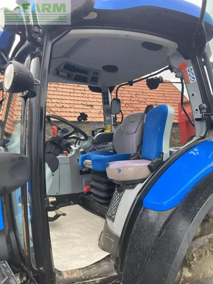New Holland t6.155 electro command - Traktor: das Bild 4 New Holland t6.155 electro command - Traktor: das Bild 4
