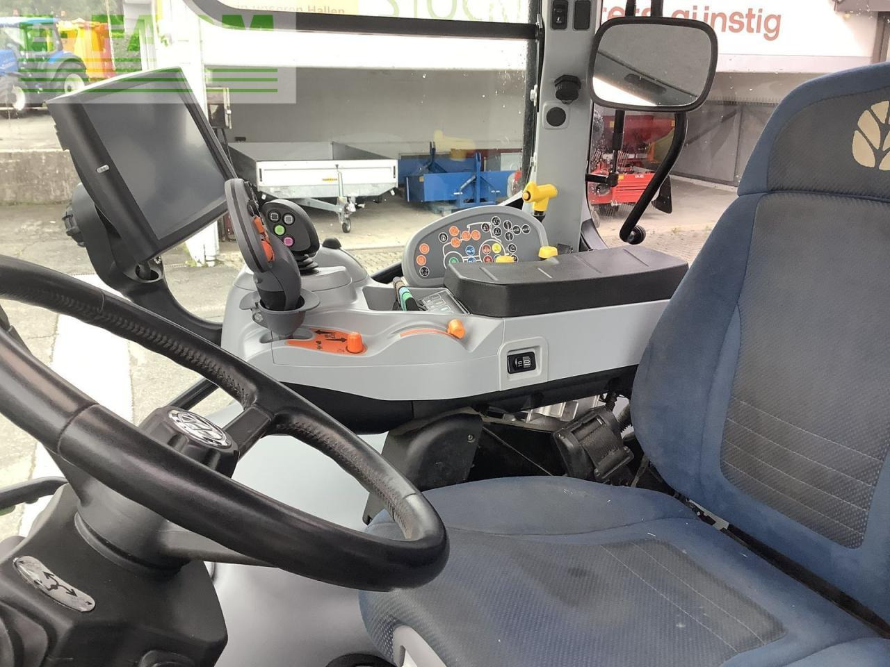 New Holland t6.165 dynamic command sidewinder ii - Traktor: das Bild 5 New Holland t6.165 dynamic command sidewinder ii - Traktor: das Bild 5