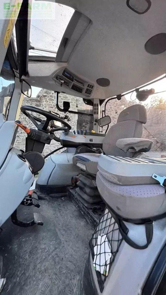 New Holland t6.180 dynamic command - Traktor: das Bild 4 New Holland t6.180 dynamic command - Traktor: das Bild 4