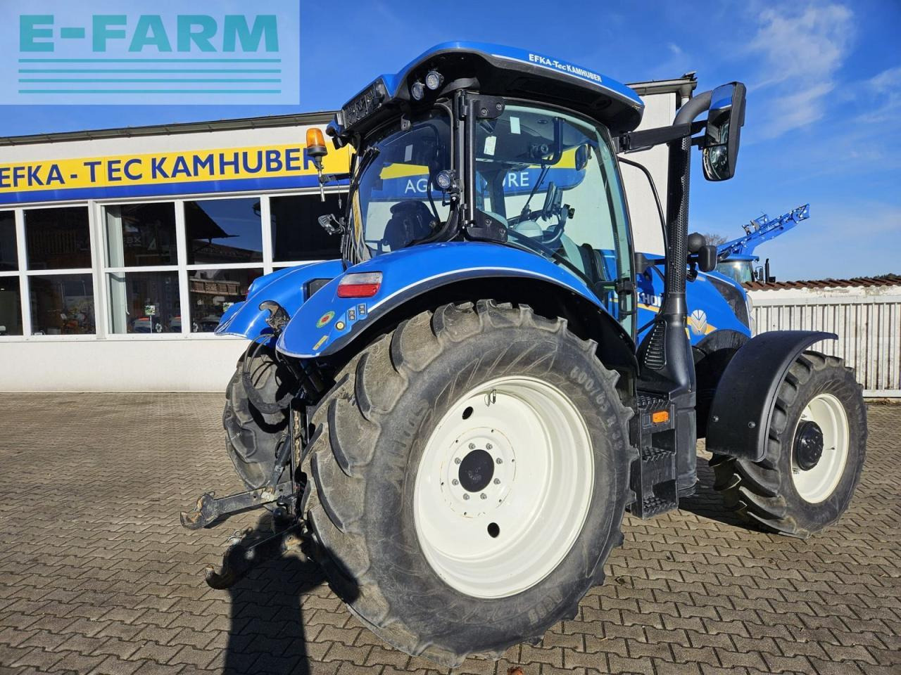 New Holland t6.180 dynamic command sidewinder ii SideWinder II - Traktor: das Bild 4 New Holland t6.180 dynamic command sidewinder ii SideWinder II - Traktor: das Bild 4