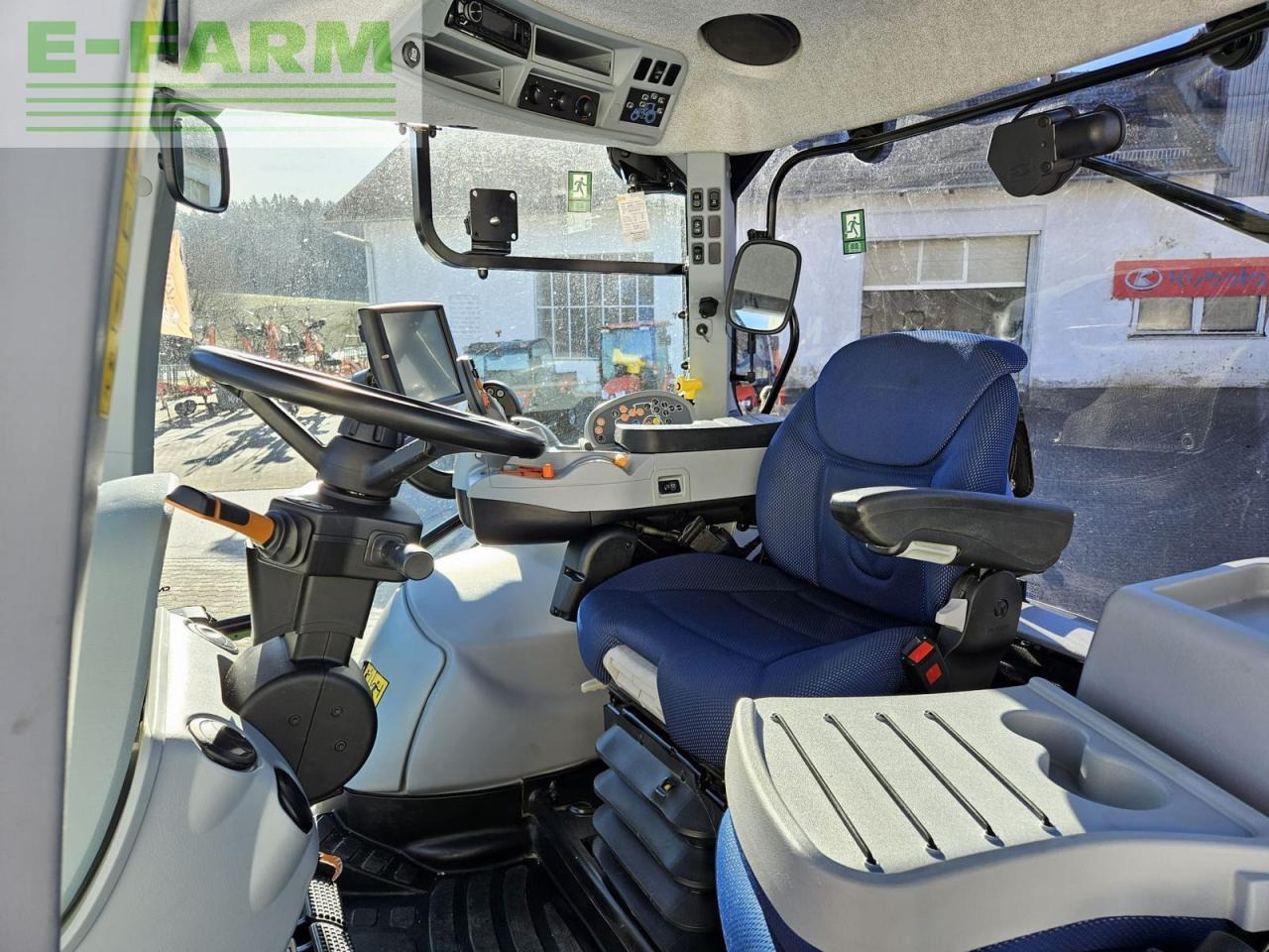 New Holland t6.180 dynamic command sidewinder ii SideWinder II - Traktor: das Bild 2 New Holland t6.180 dynamic command sidewinder ii SideWinder II - Traktor: das Bild 2