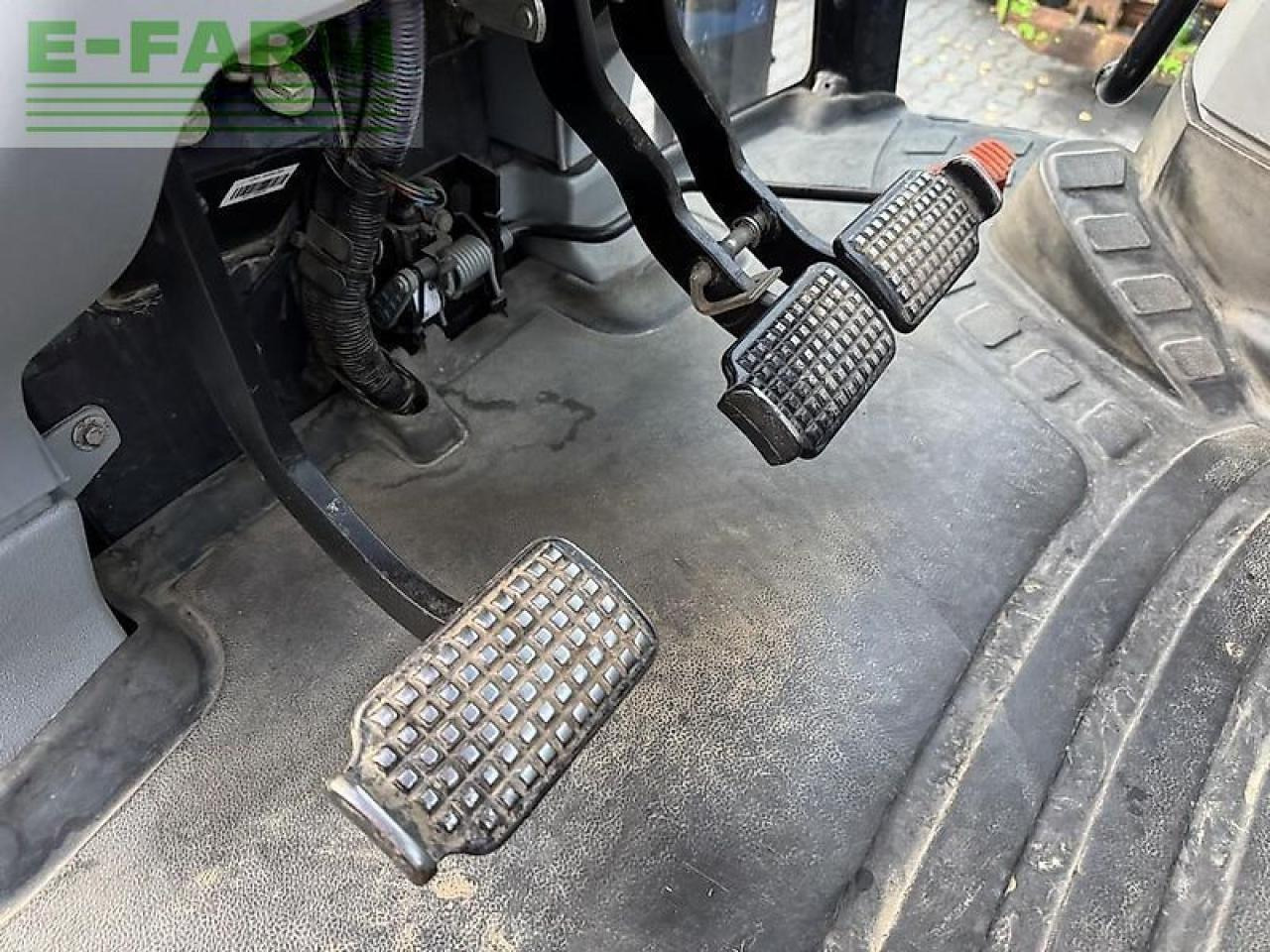 Traktor New Holland t6070 powercommand: das Bild 18 Traktor New Holland t6070 powercommand: das Bild 18